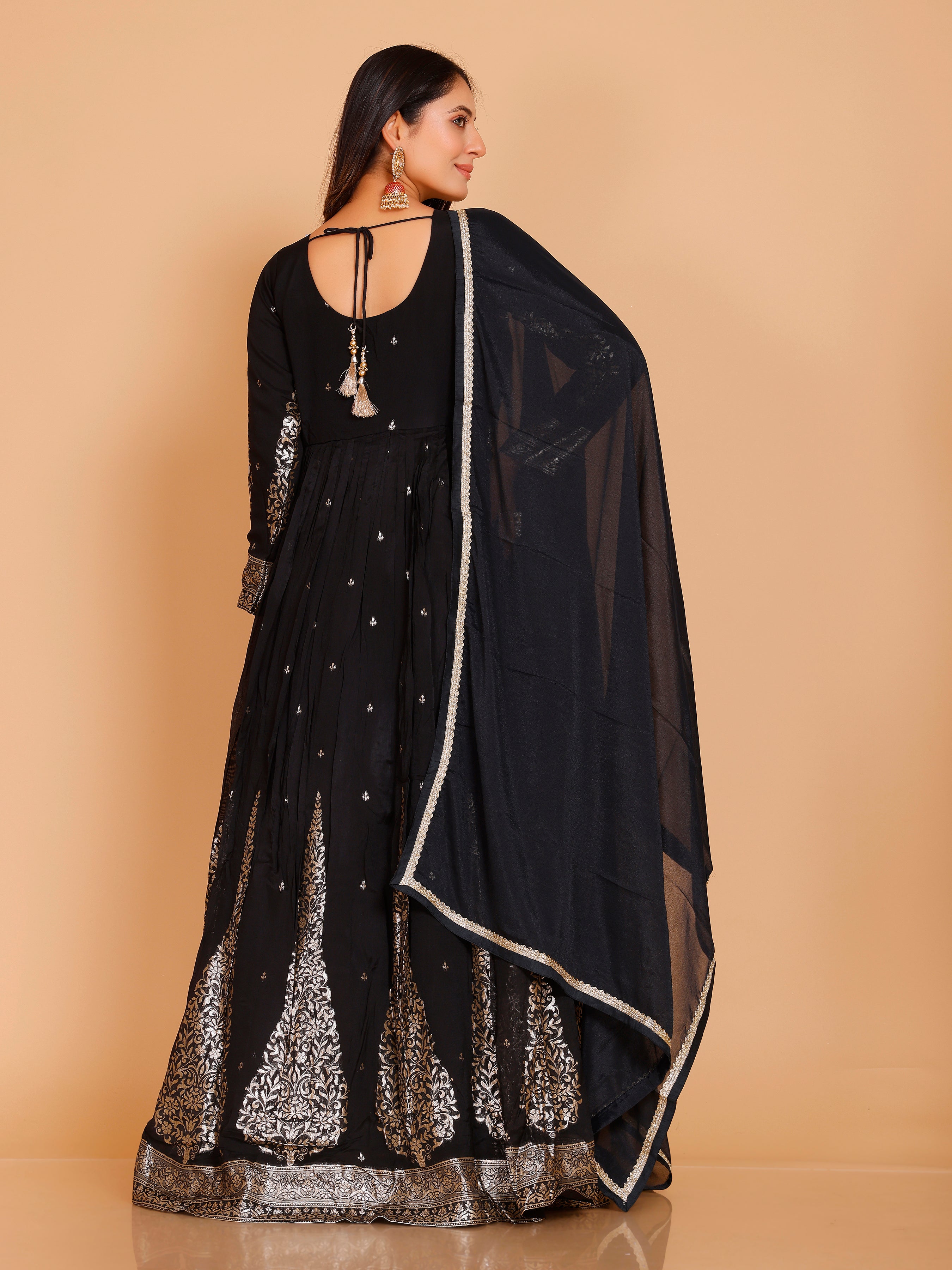 Myra Gown With Dupatta - Roop Darshan