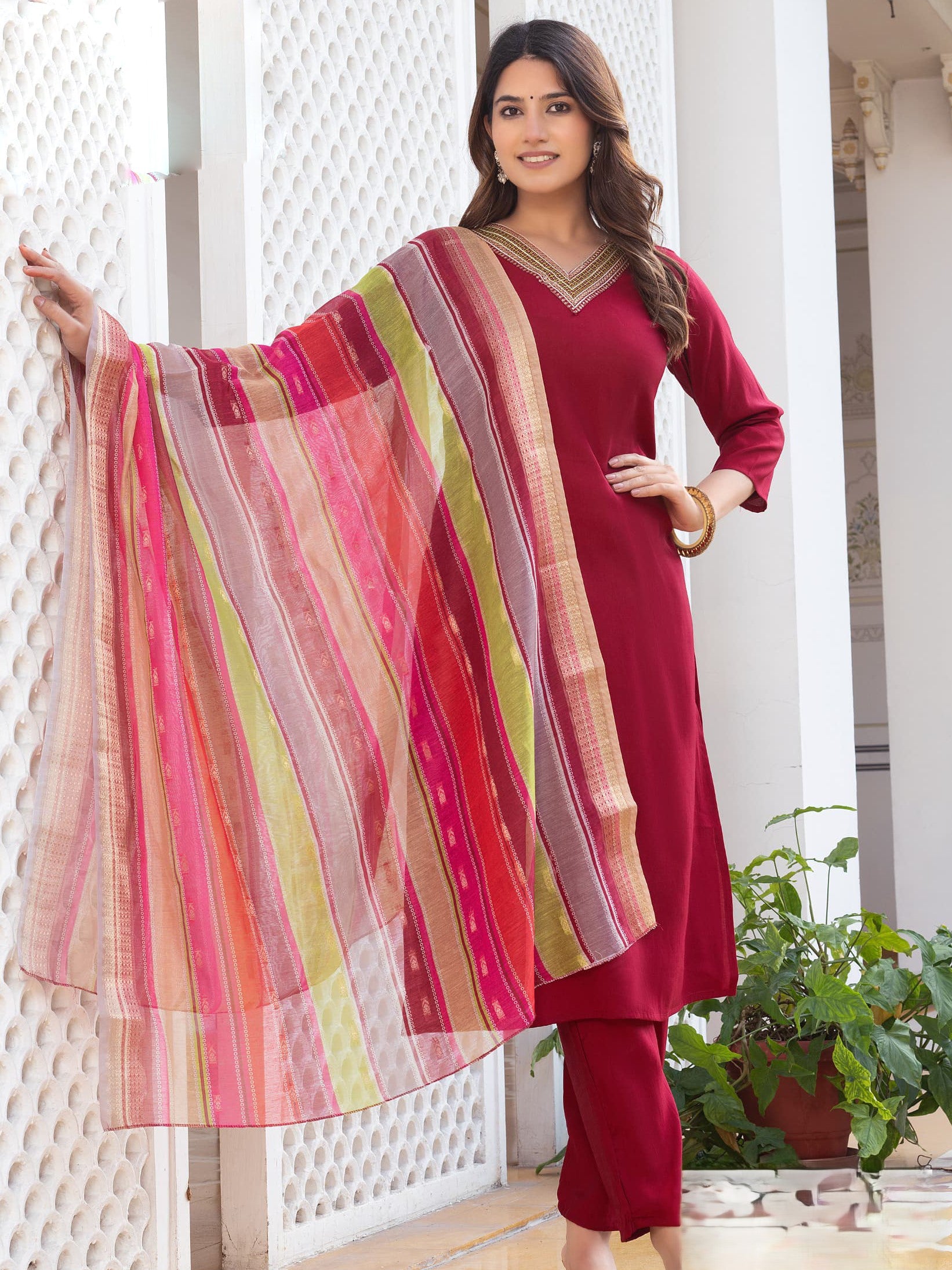 Riya Kamiz & Pant