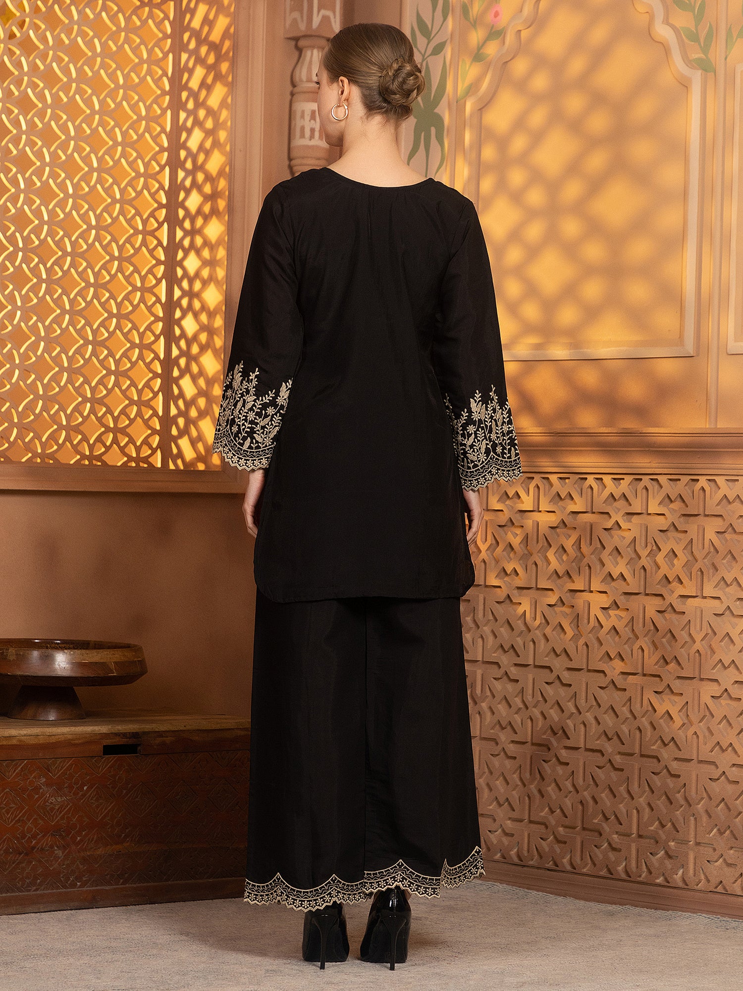 Kanika Kurti With Pant