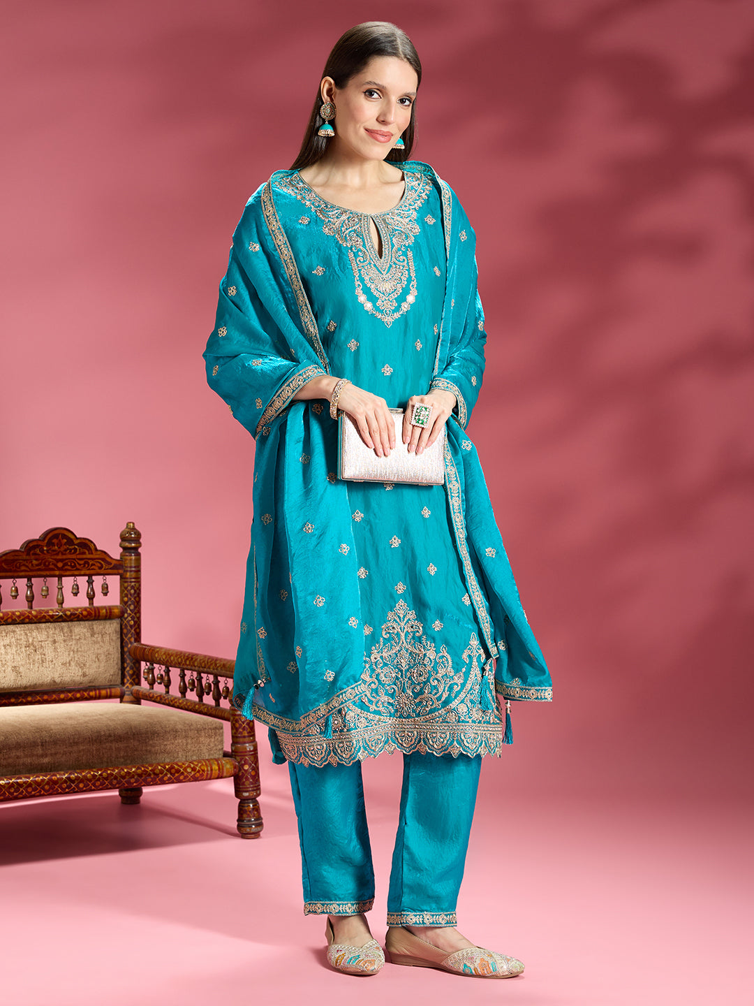 Amina Organza Kamiz & Pant