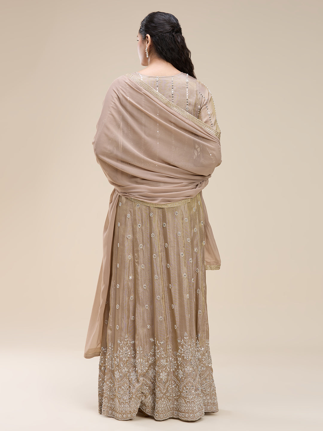 Veena Flair Suit - Roop Darshan