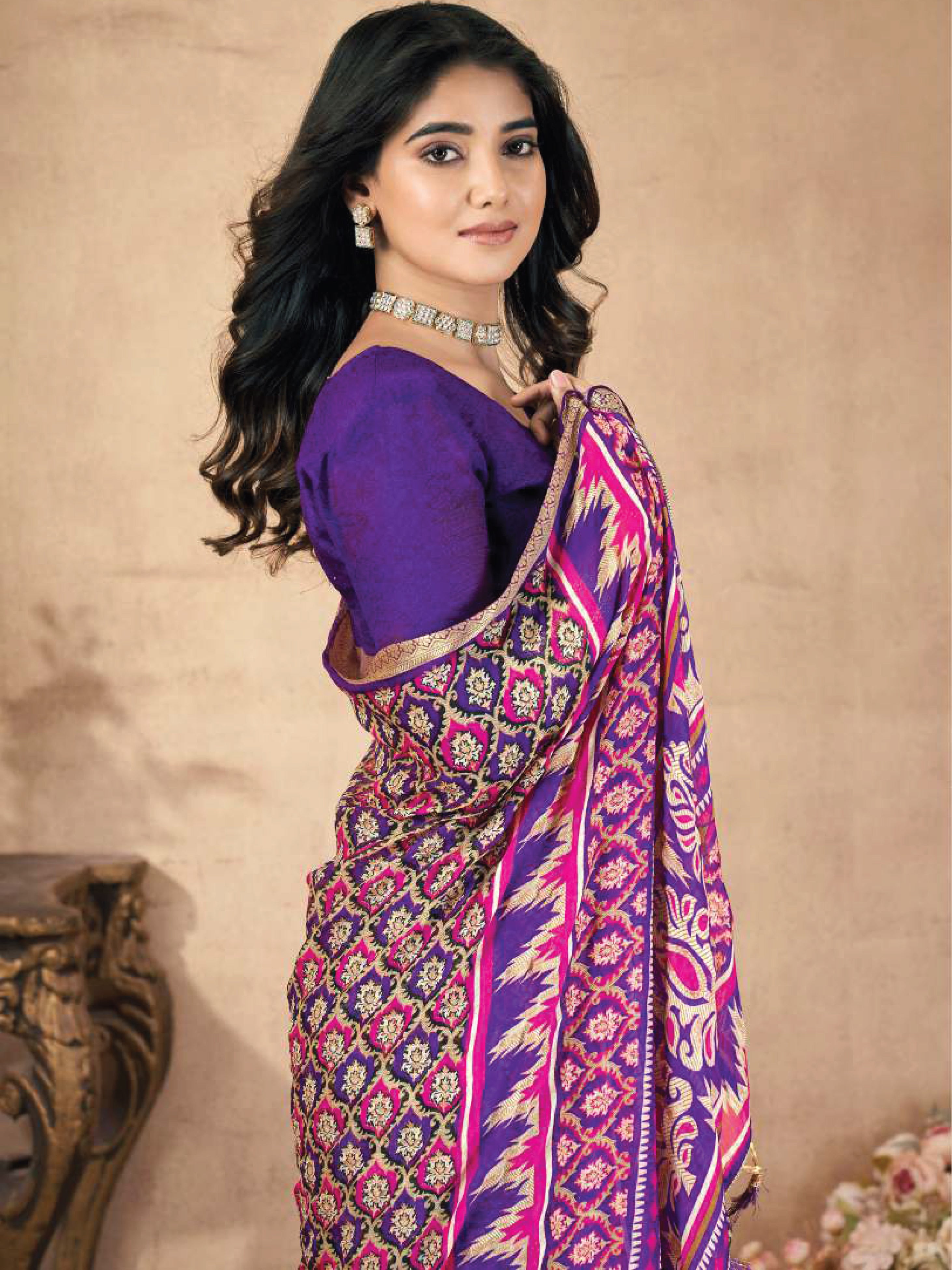 Visha Saree - Roop Darshan