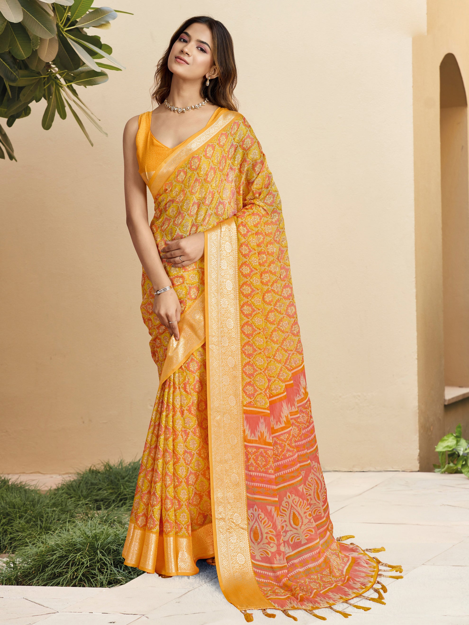 Abhisha Saree - Roop Darshan