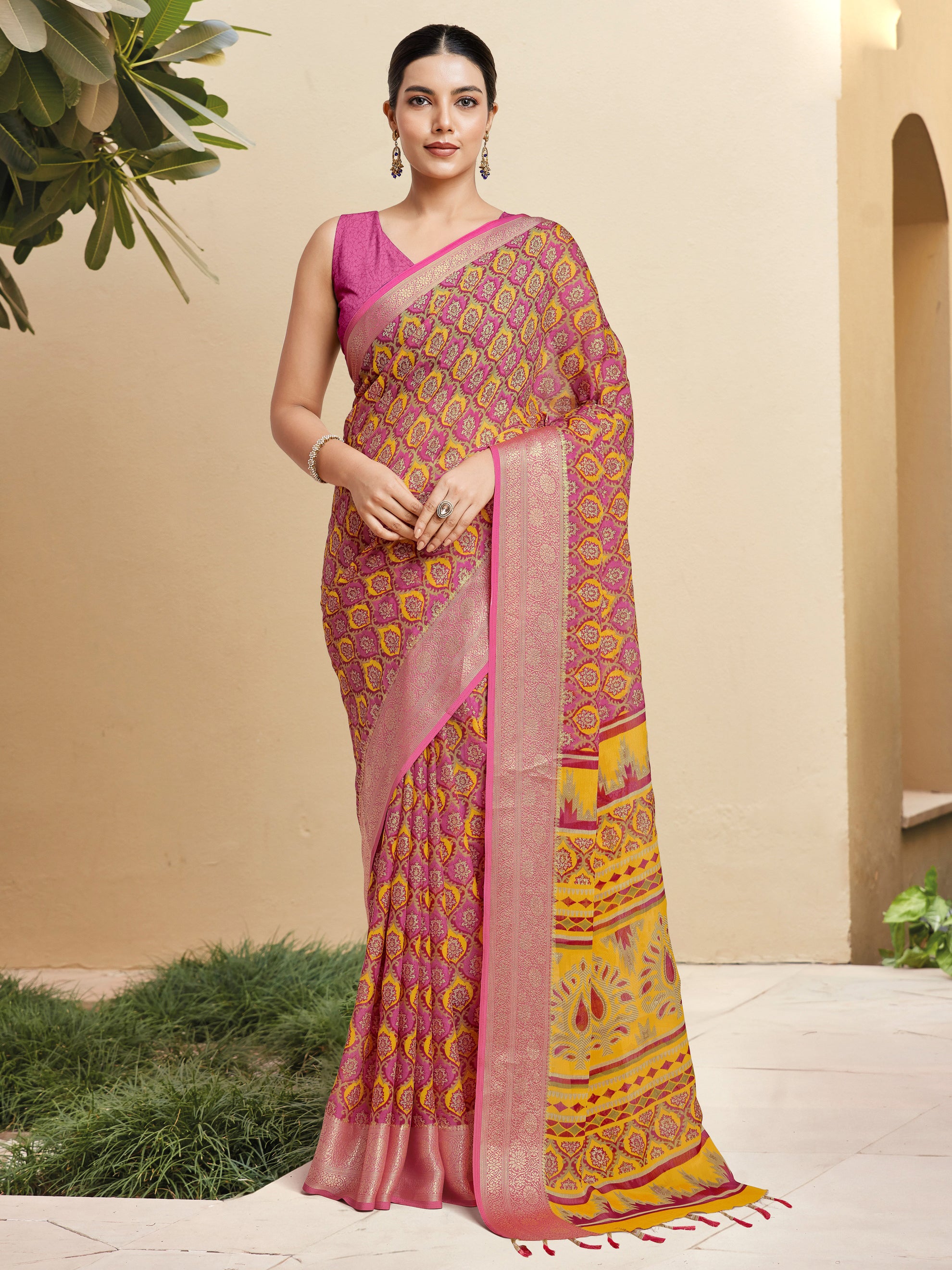 Abhisha Saree - Roop Darshan