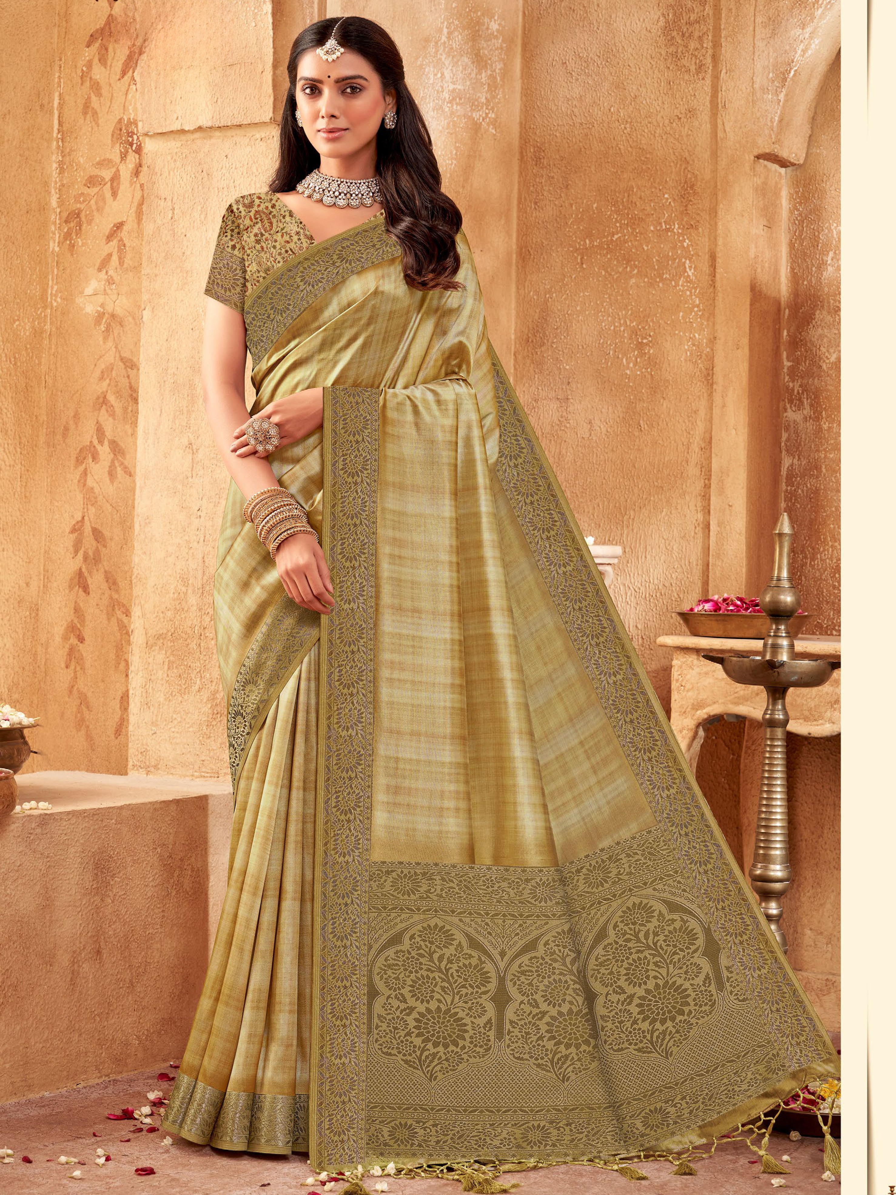 Suhani Saree - Roop Darshan
