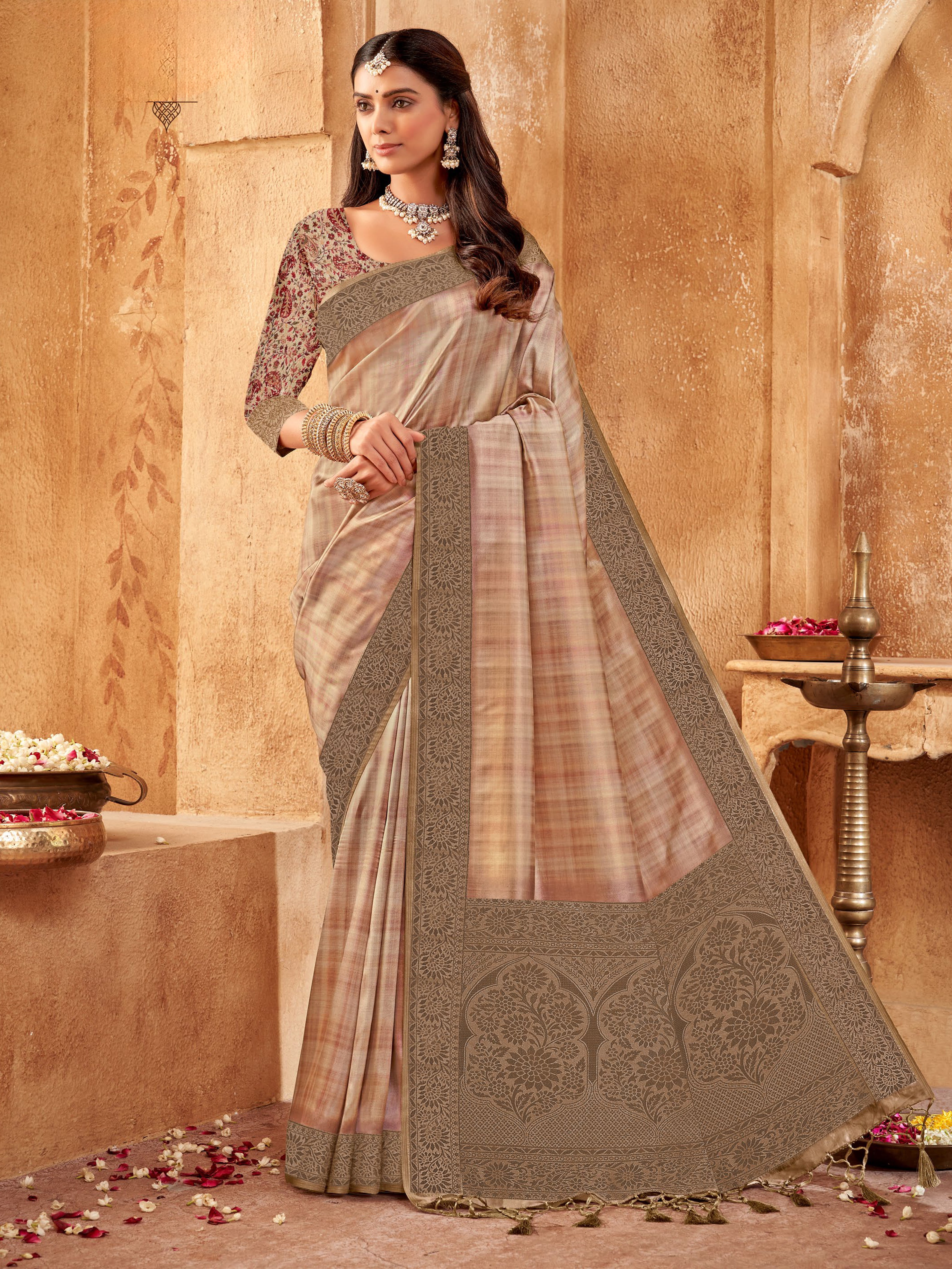 Suhani Saree - Roop Darshan