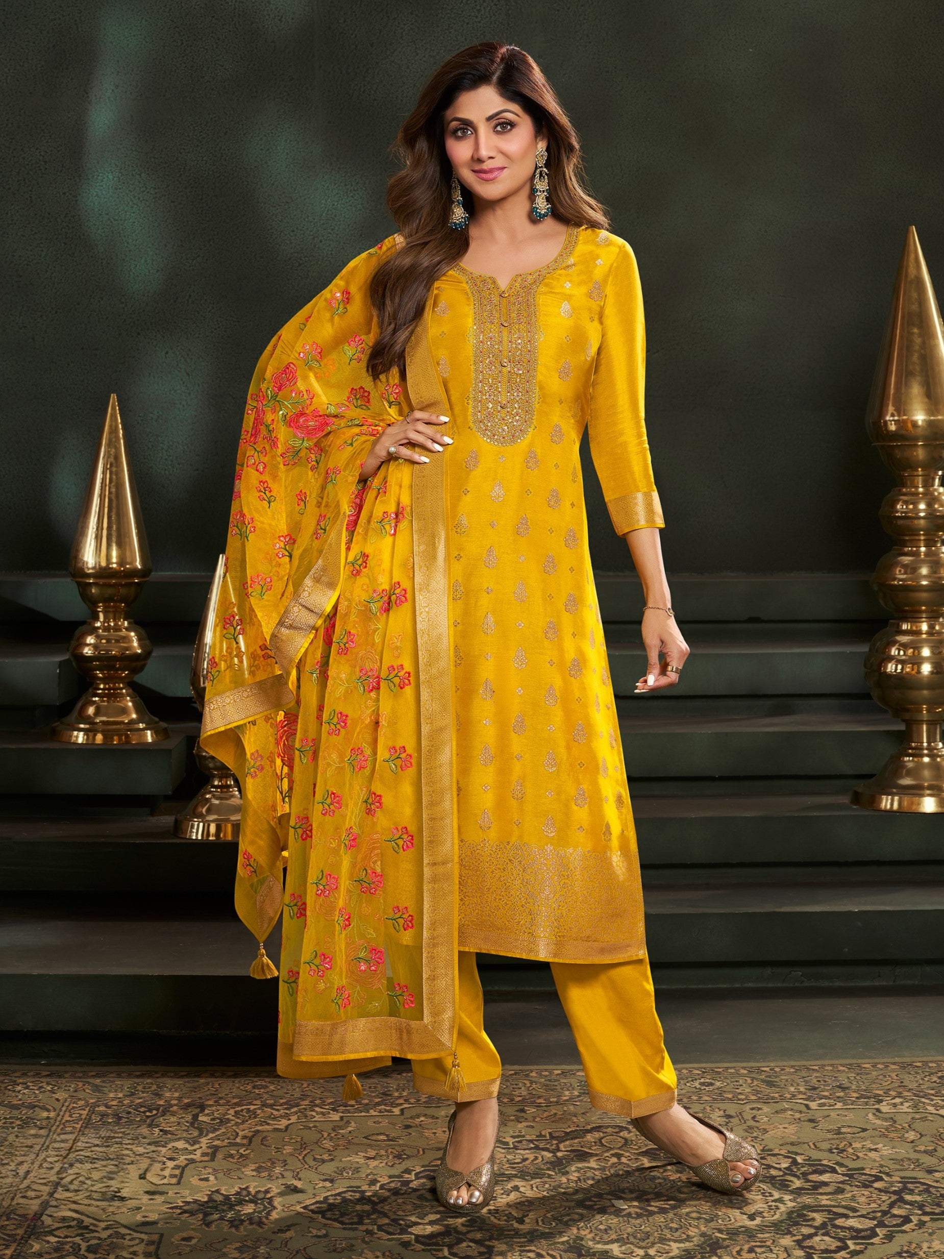 Vida Kamiz & Pant - Roop Darshan