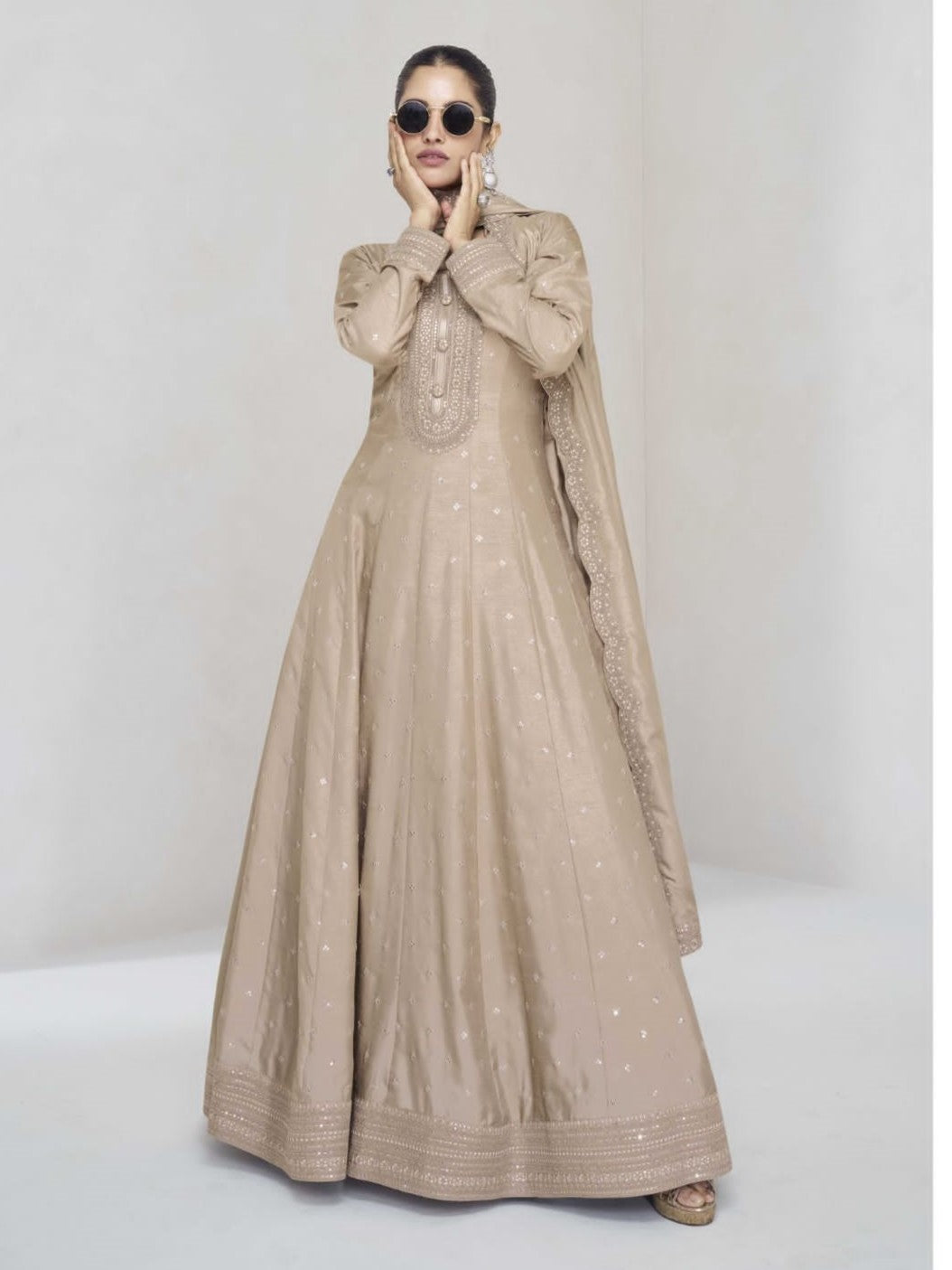 Nisha Gown With Dupatta - Roop Darshan