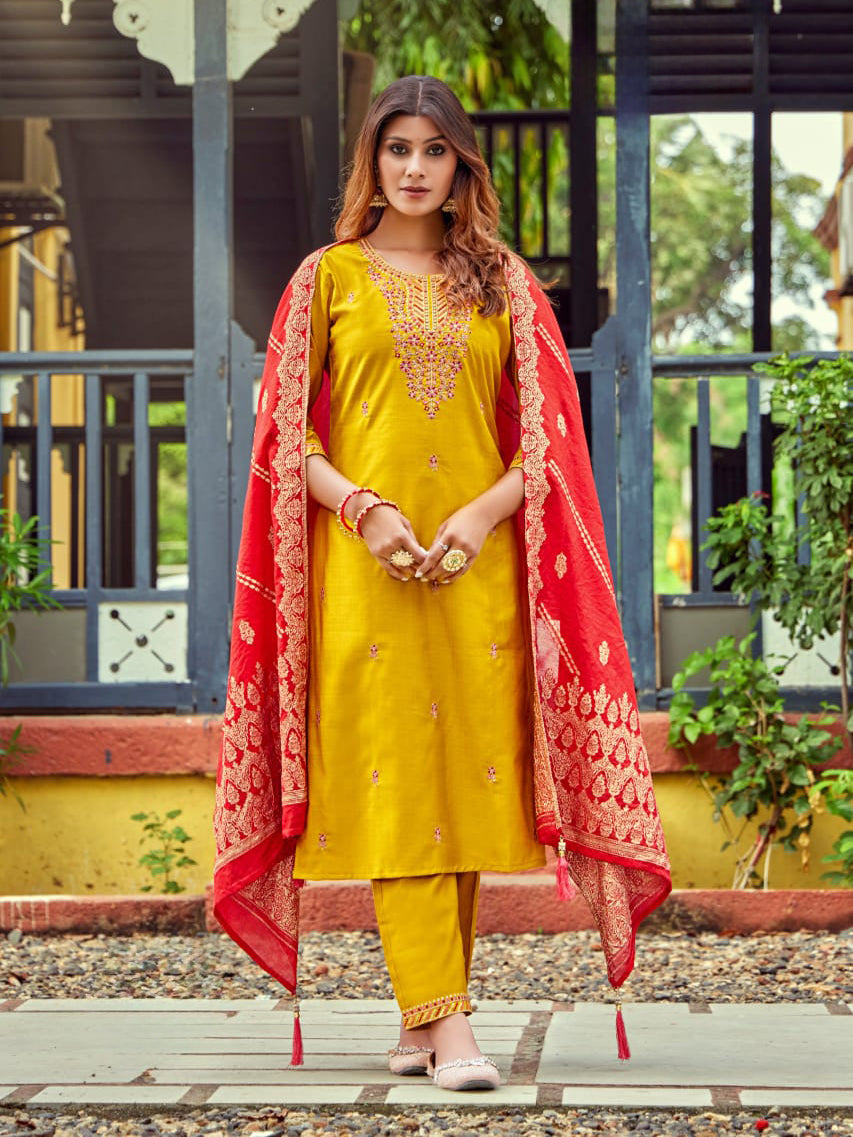 Isha Kamiz & Pant