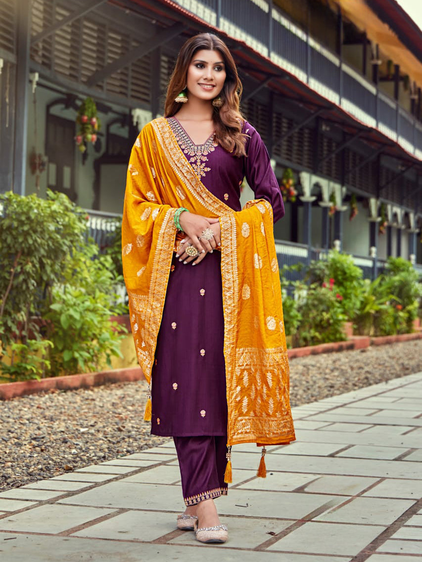 Isha Kamiz & Pant
