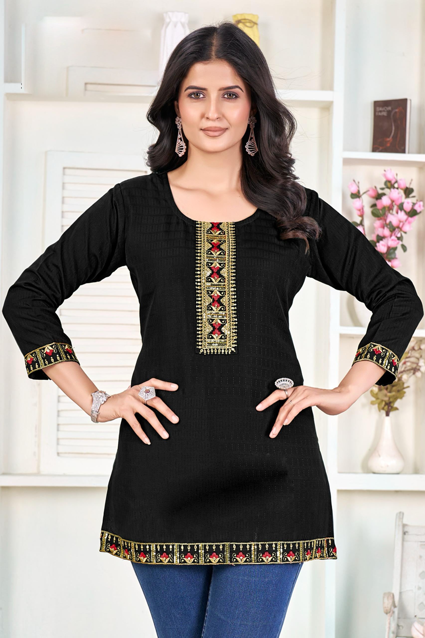 Priya Kurti