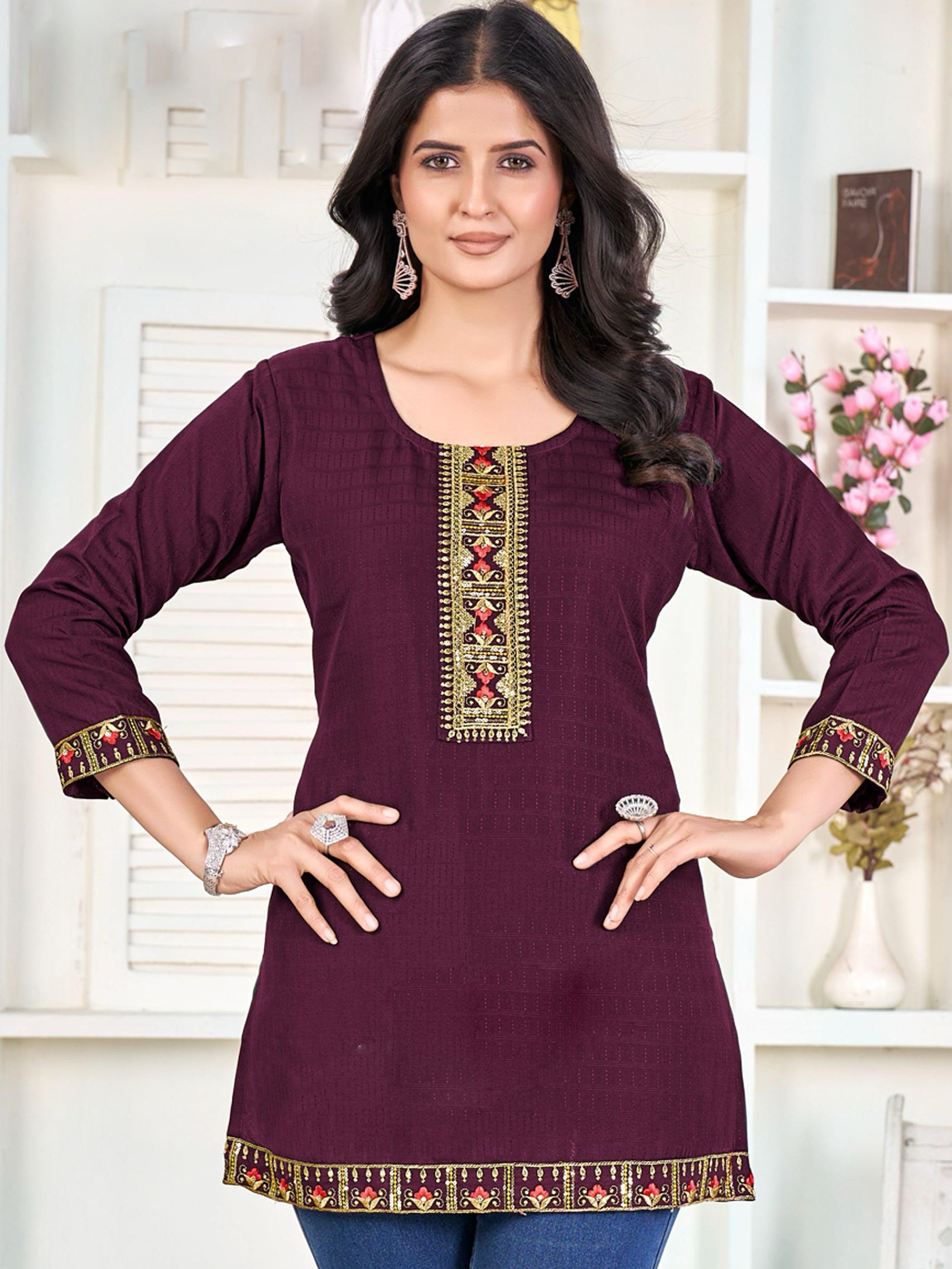 Priya Kurti