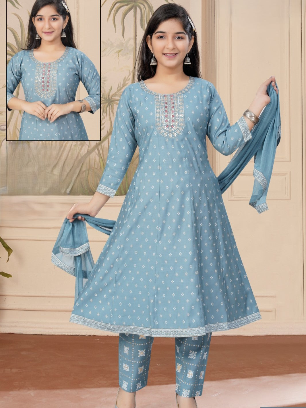 Swara Flair Suit - Roop Darshan