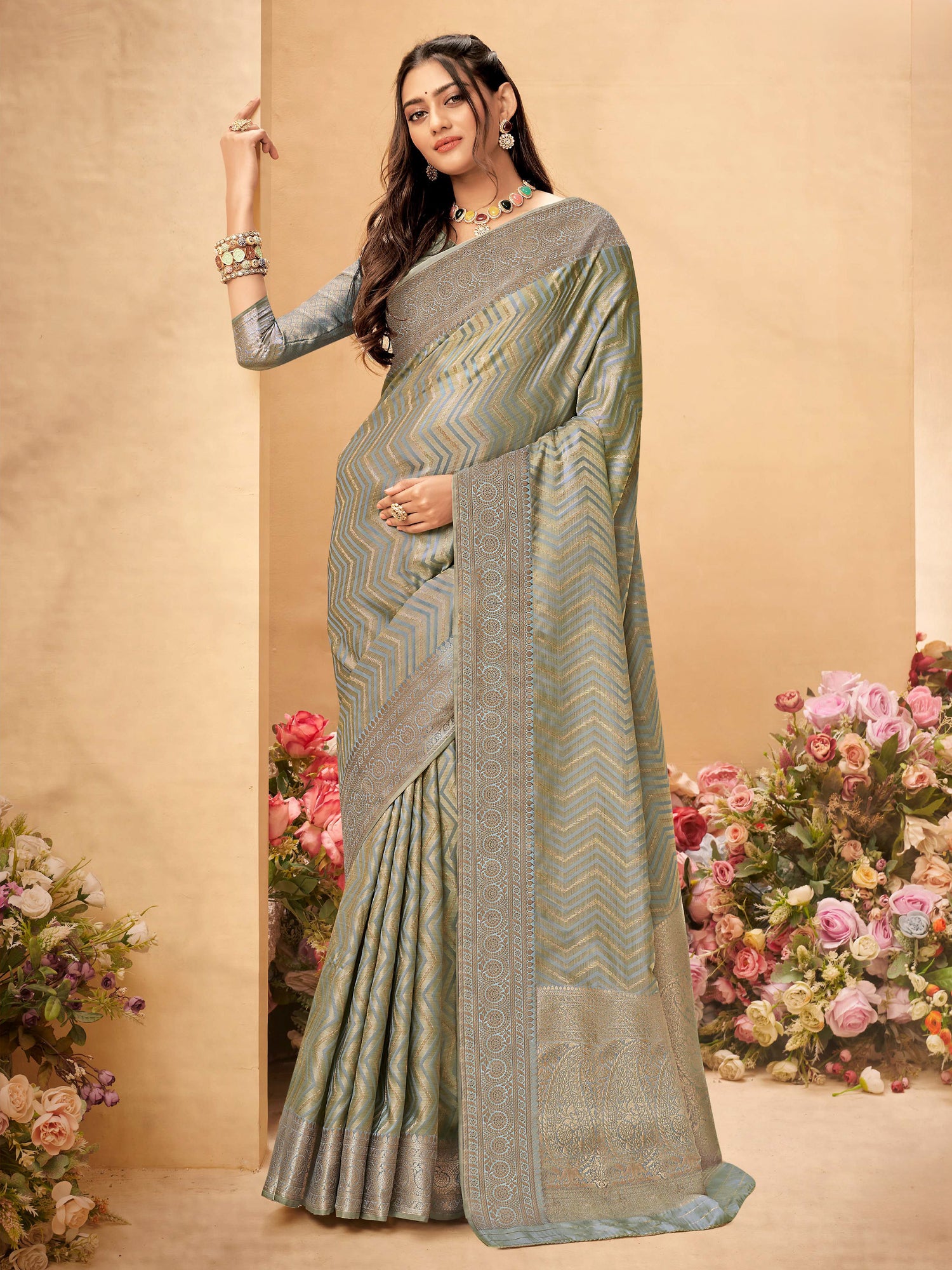 Bindiya Saree - Roop Darshan