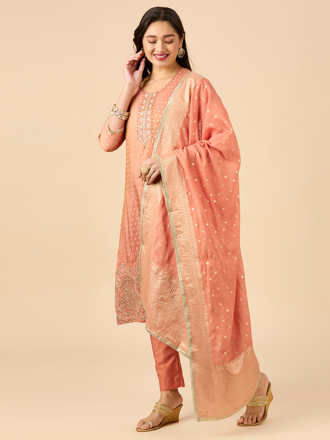 Amaira Kamiz & Pant - Roop Darshan