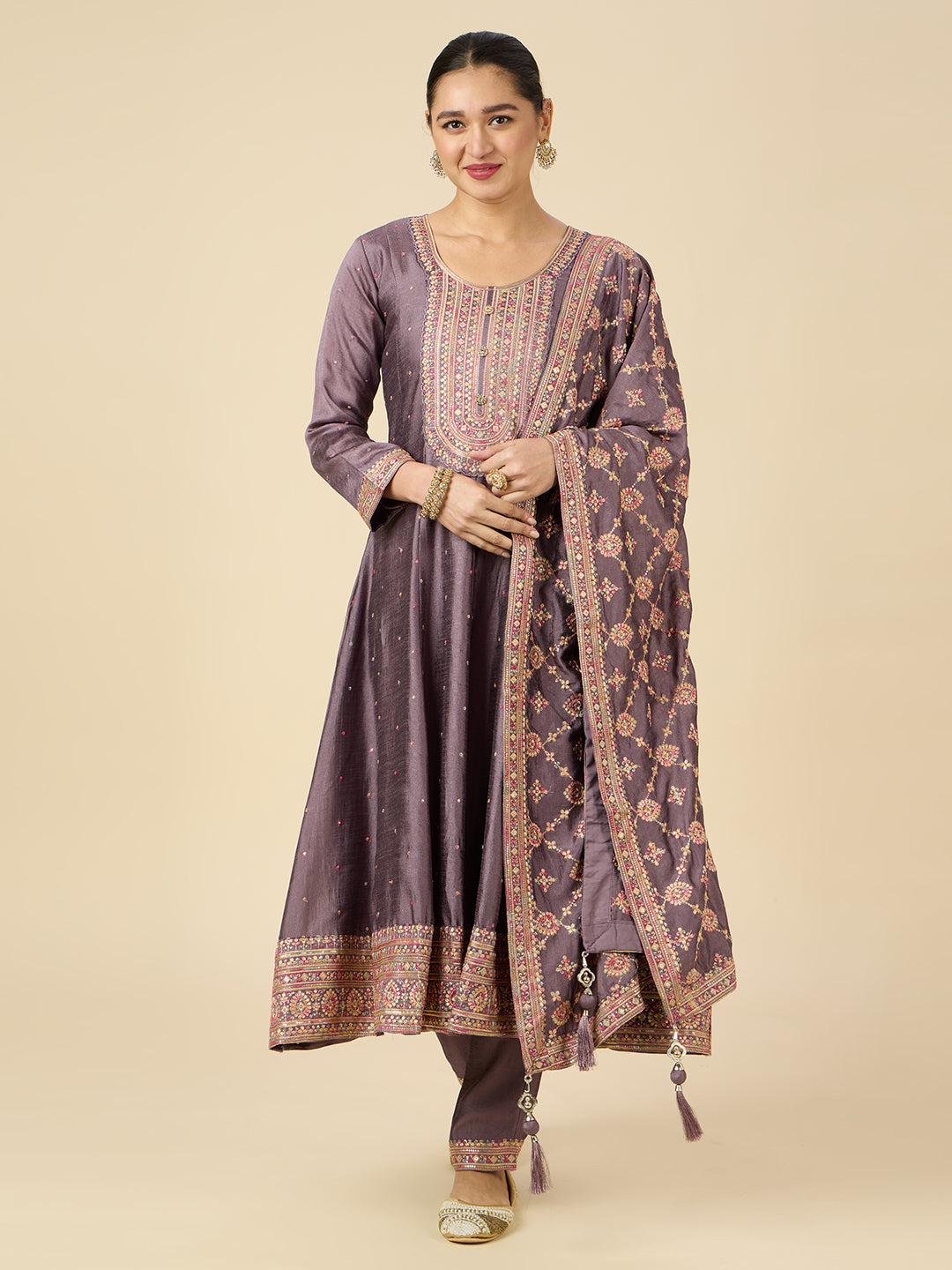 Niya Flair Suit - Roop Darshan