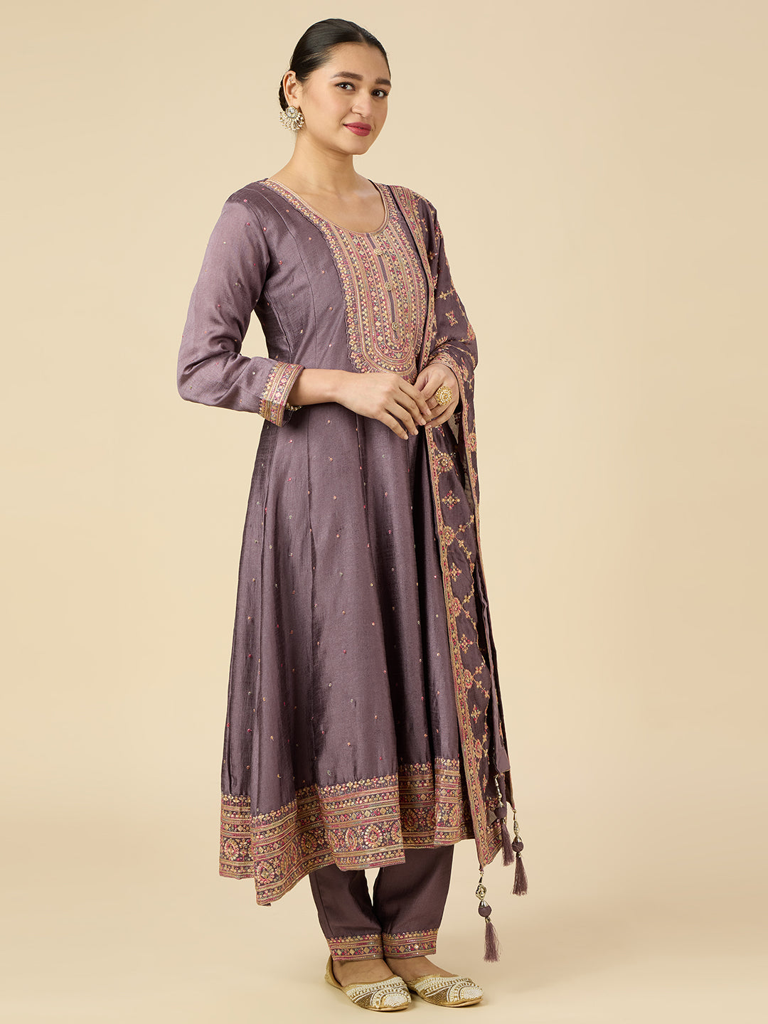 Niya Flair Suit - Roop Darshan