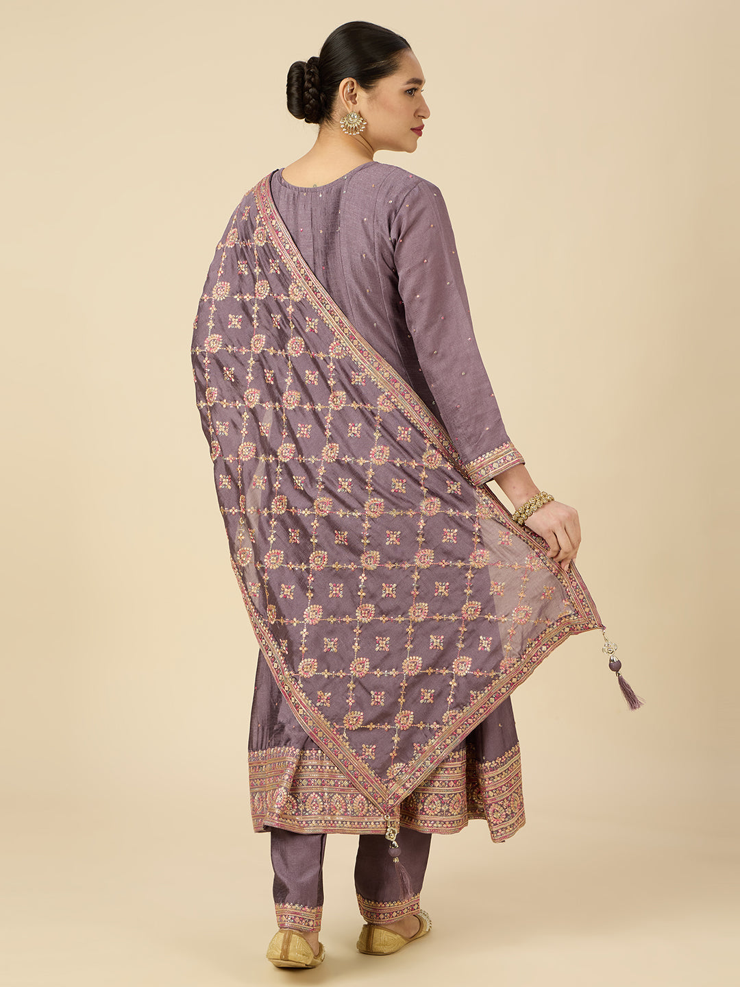 Niya Flair Suit - Roop Darshan