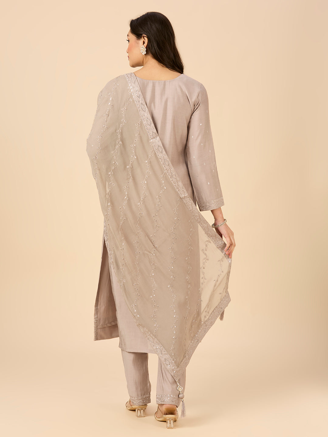 Noor Kamiz & Pant - Roop Darshan