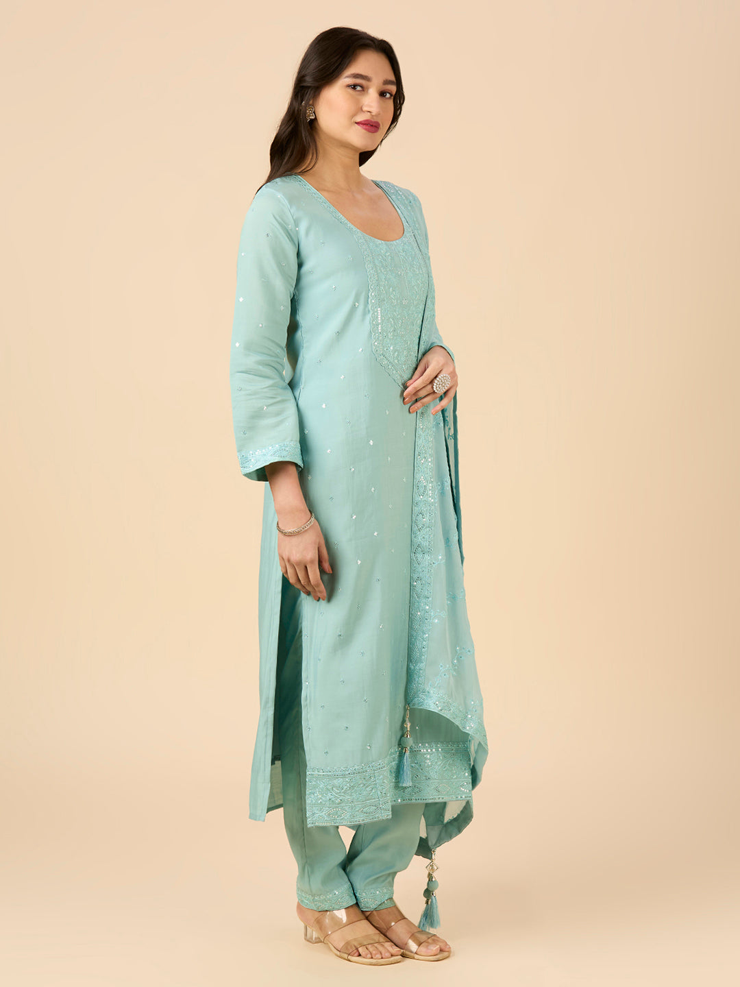 Noor Kamiz & Pant - Roop Darshan