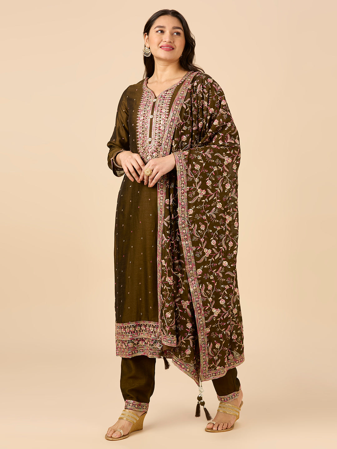 Raya Kamiz & Pant - Roop Darshan