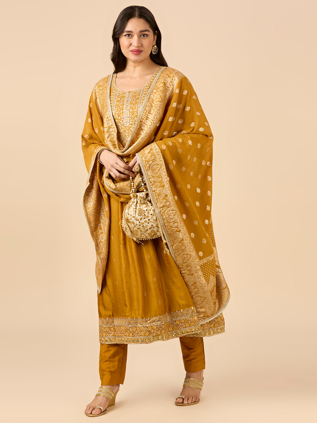 Nia Flair Suit - Roop Darshan