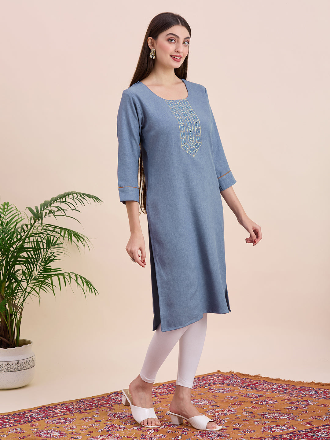 Zoya Kurti - Roop Darshan