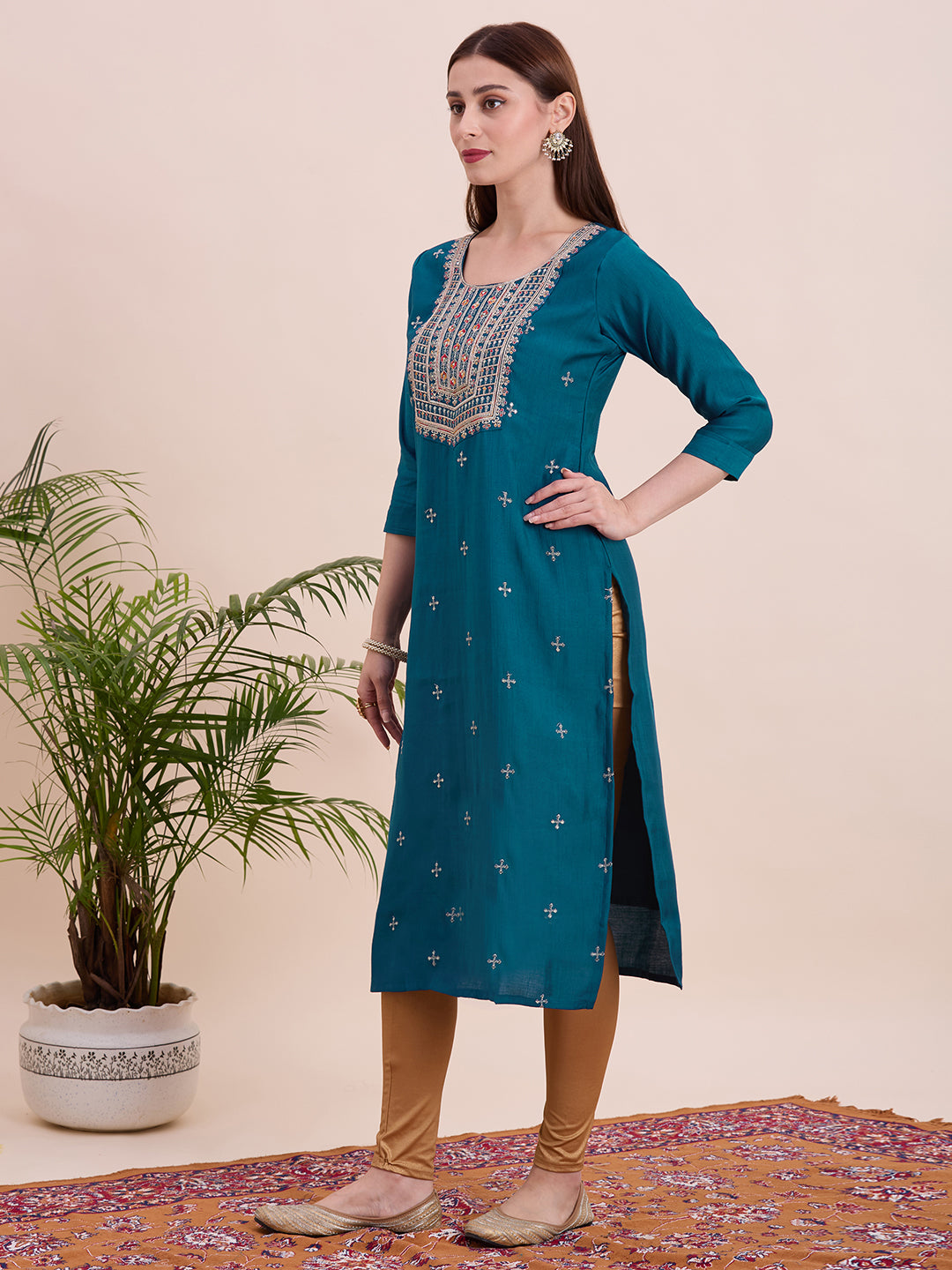 Viana Kurti - Roop Darshan