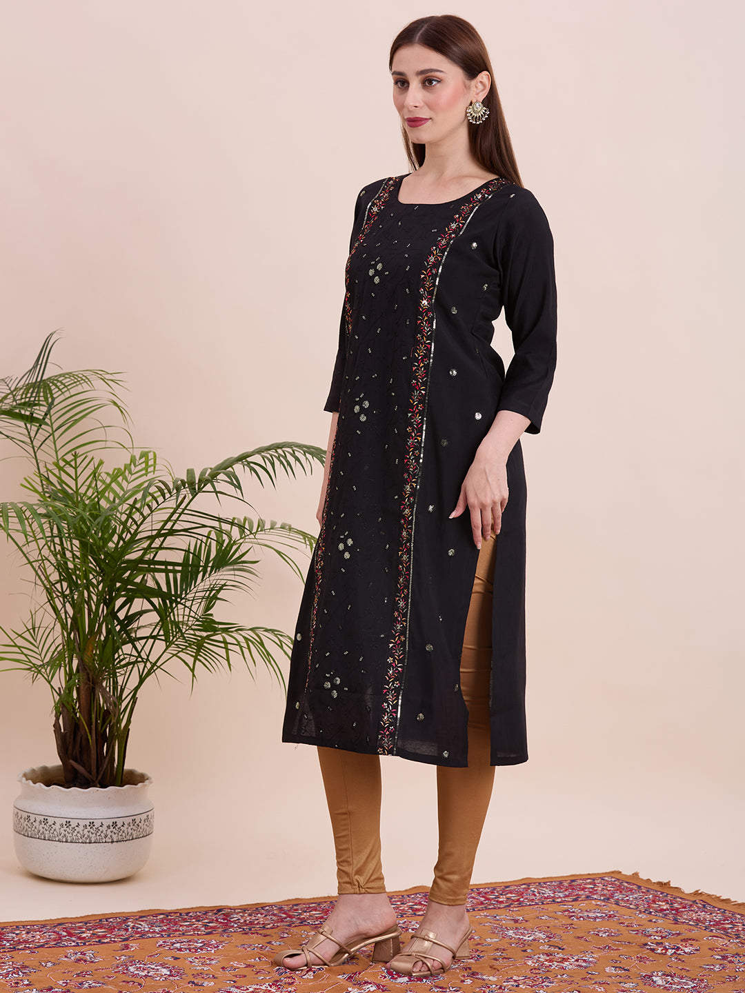 Disha Kurti - Roop Darshan