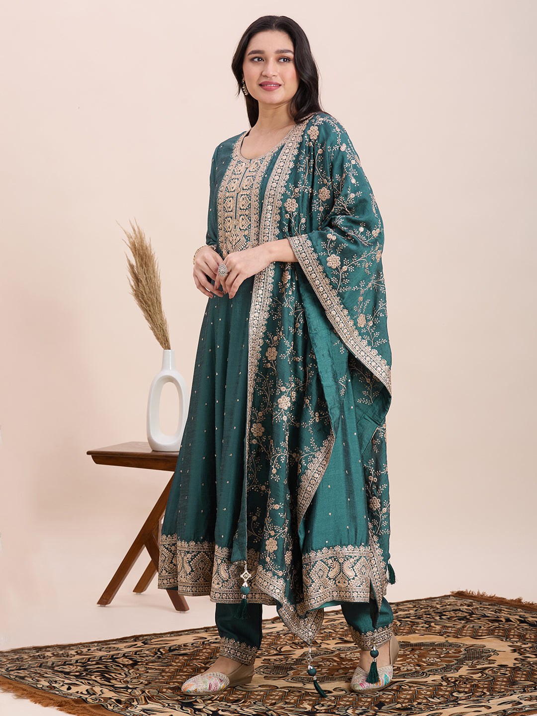 Isha Flair Suit - Roop Darshan