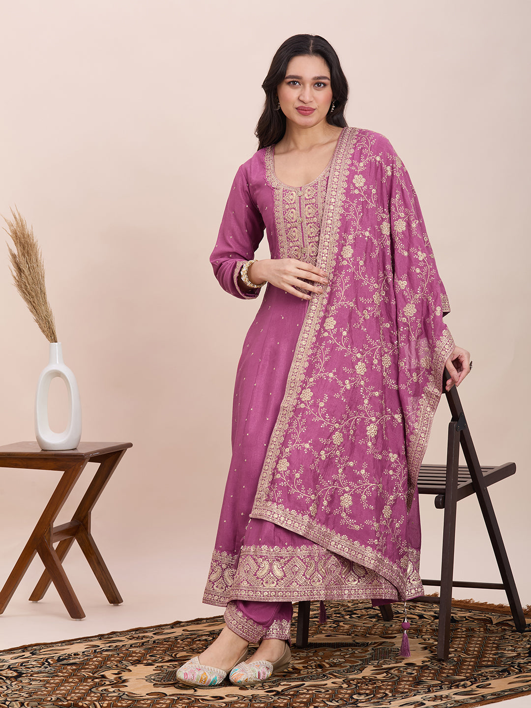 Isha Flair Suit - Roop Darshan
