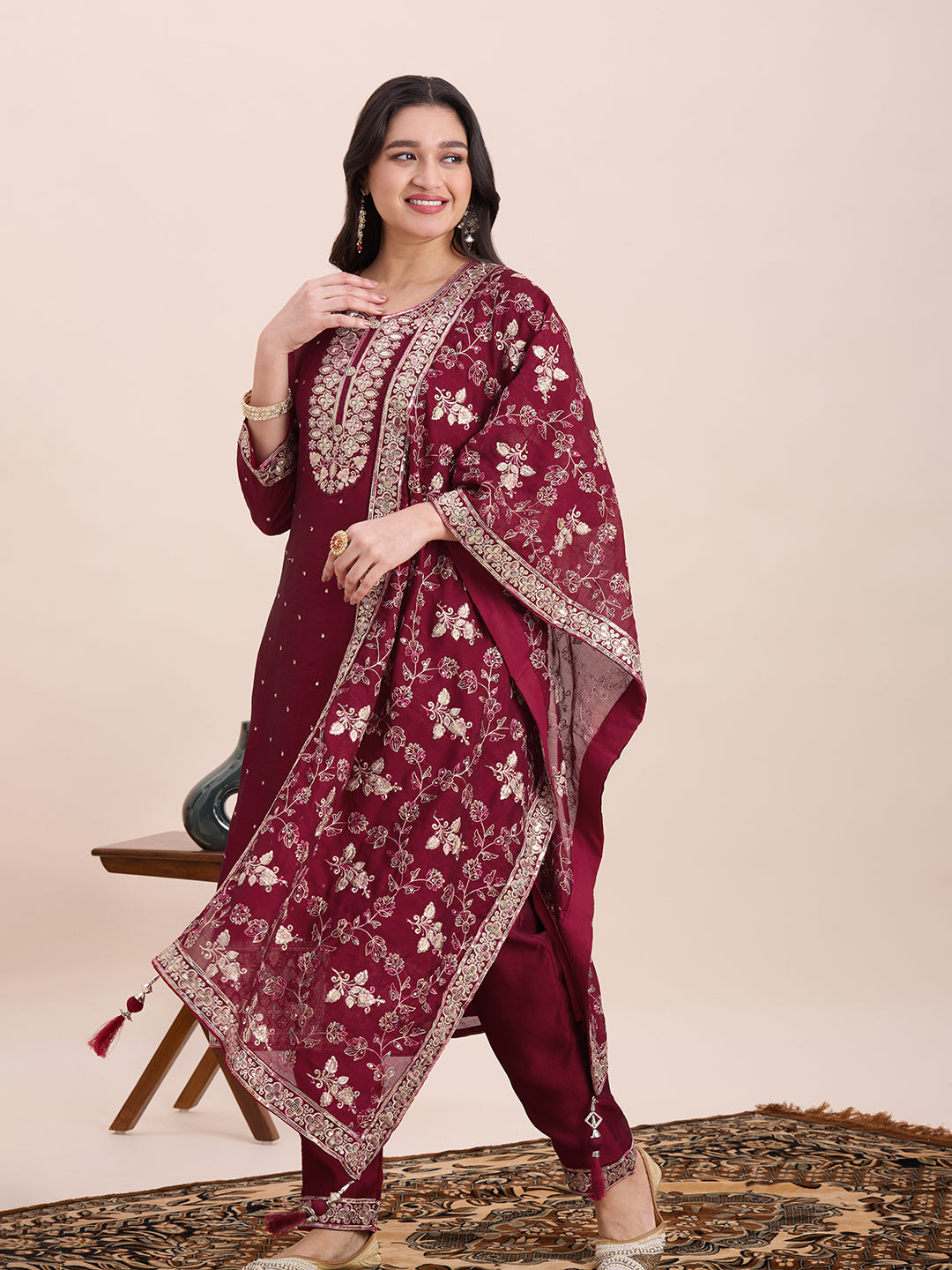 Naya Kamiz & Pant - Roop Darshan