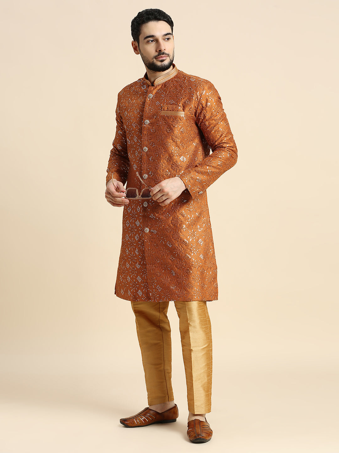 Mens Kurta Set - Roop Darshan