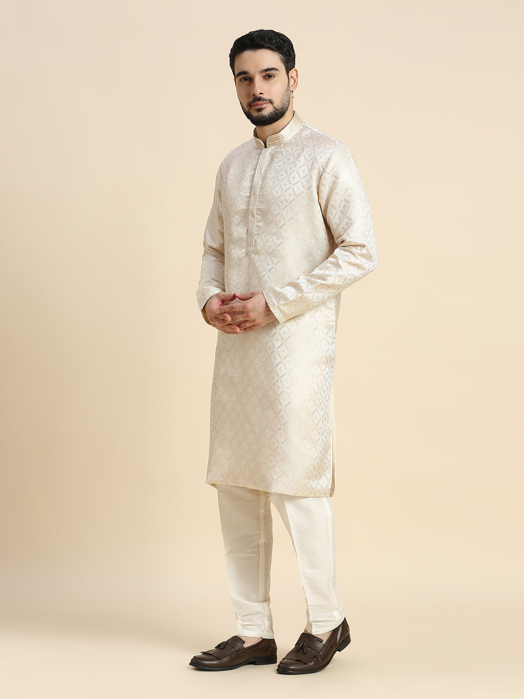 Mens Kurta Set - Roop Darshan