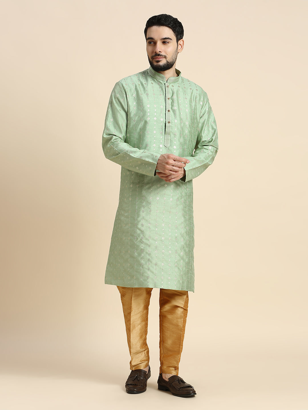 Mens Kurta Set - Roop Darshan