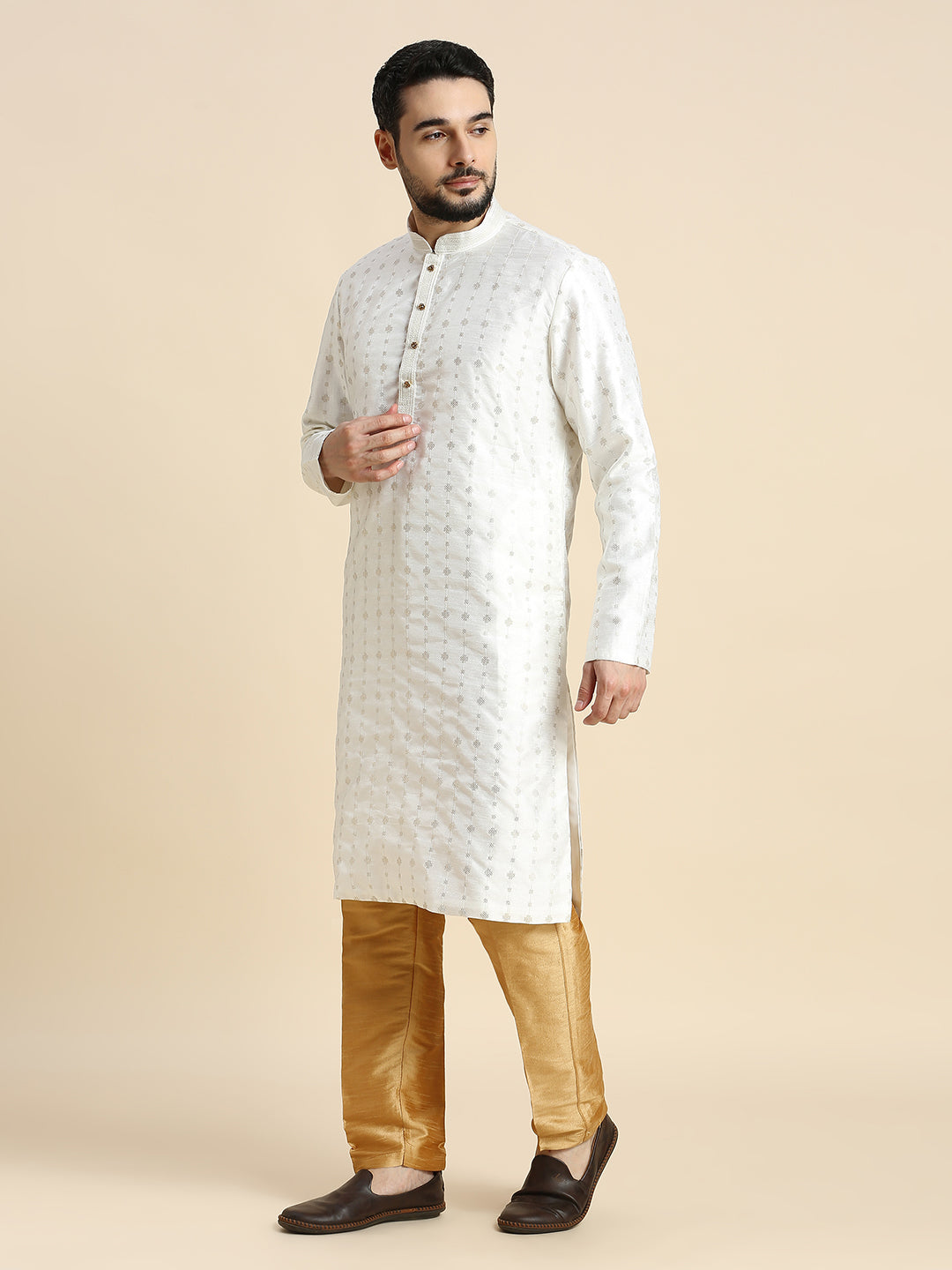 Mens Kurta Set - Roop Darshan
