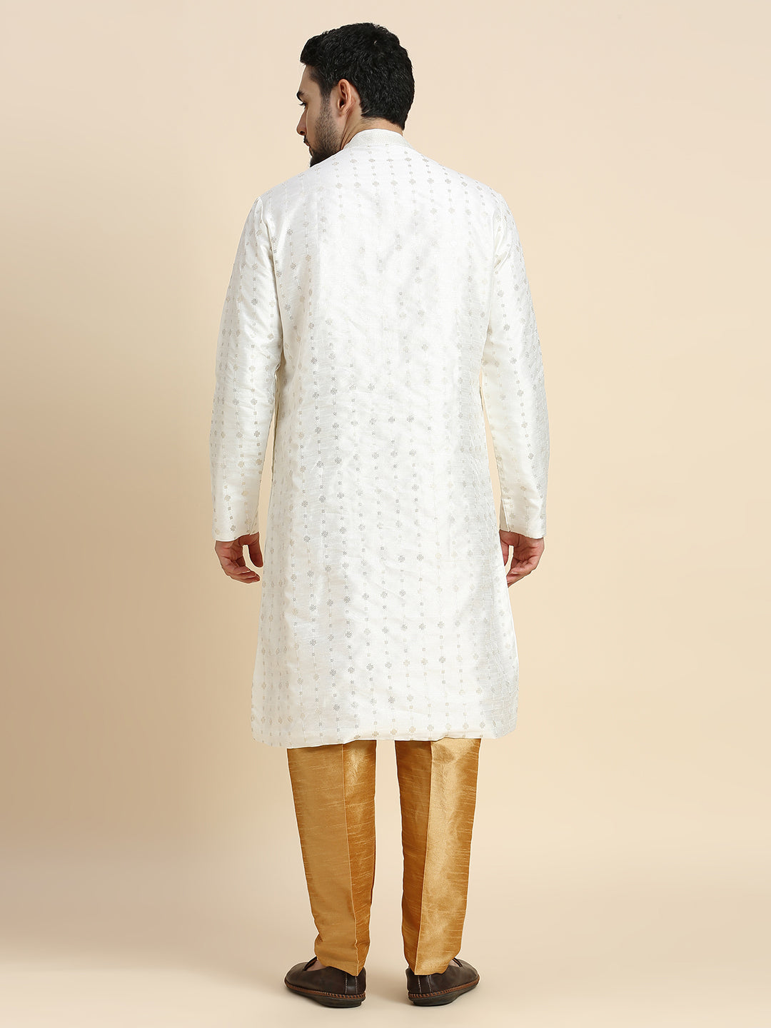 Mens Kurta Set - Roop Darshan