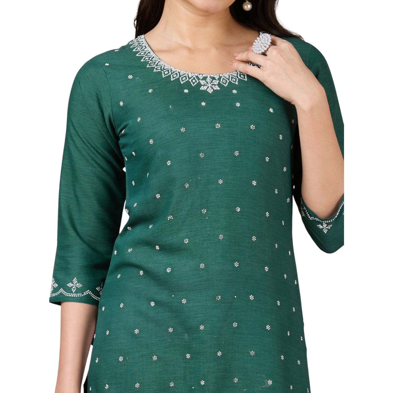 Kanika Kurti