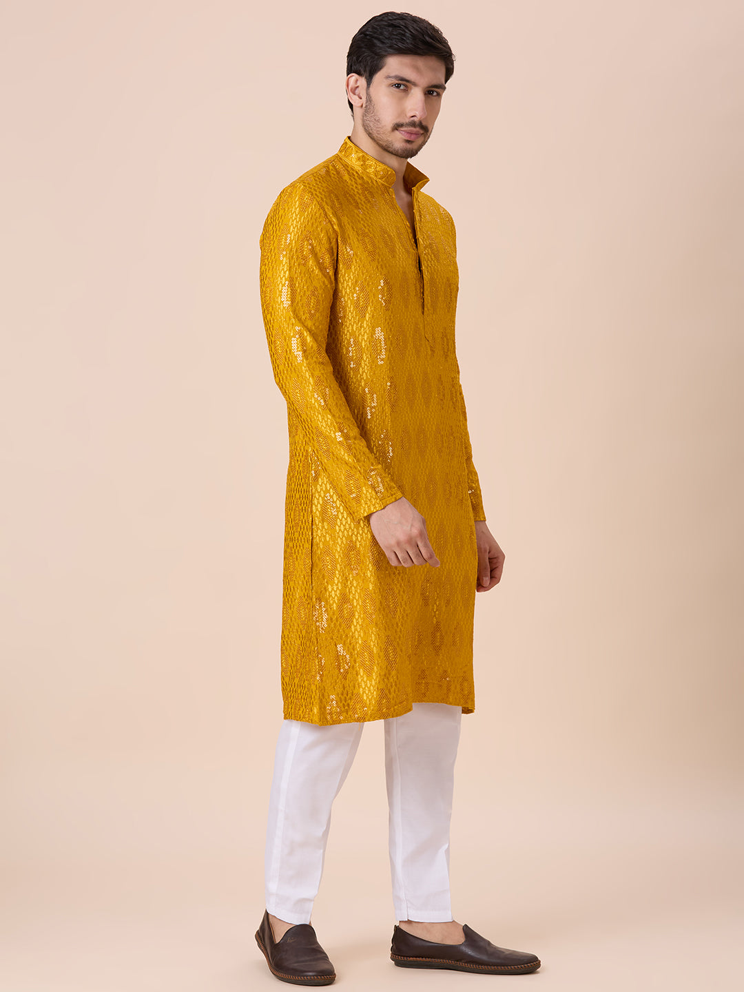 Mens Kurta Set - Roop Darshan