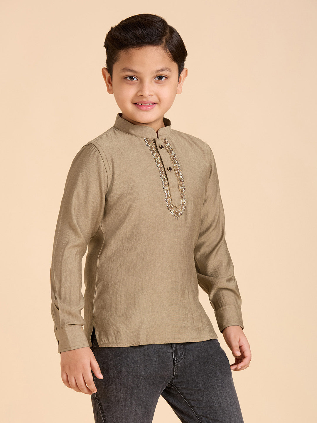 Boys Kurta - Roop Darshan