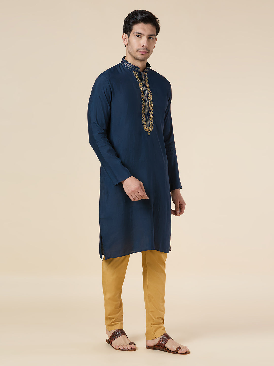 Mens Kurta Set - Roop Darshan