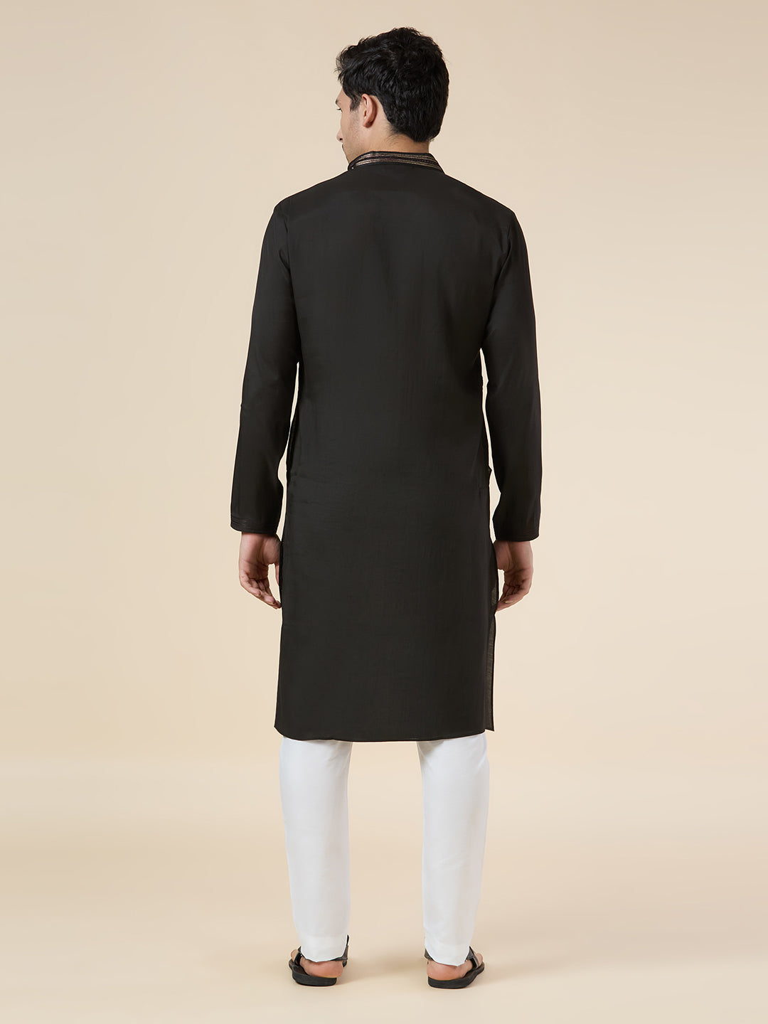 Mens Kurta Set - Roop Darshan