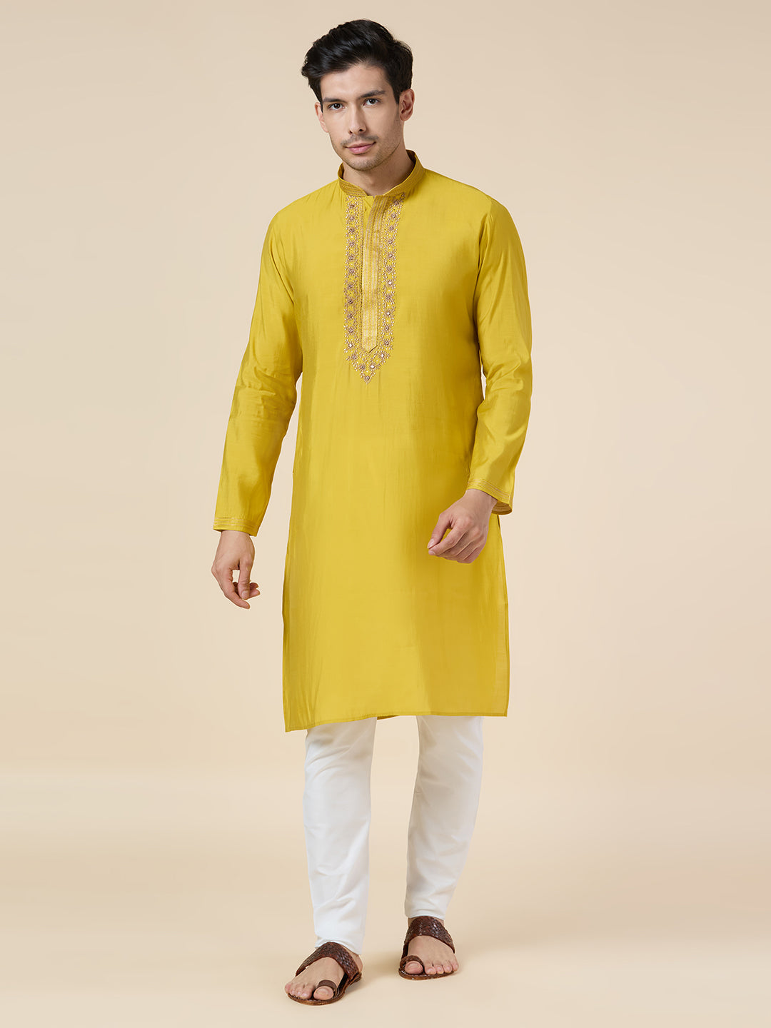 Mens Kurta Set - Roop Darshan