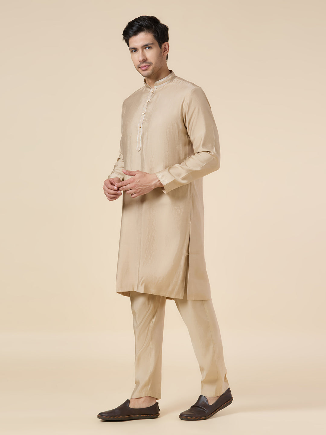 Mens Kurta Set - Roop Darshan