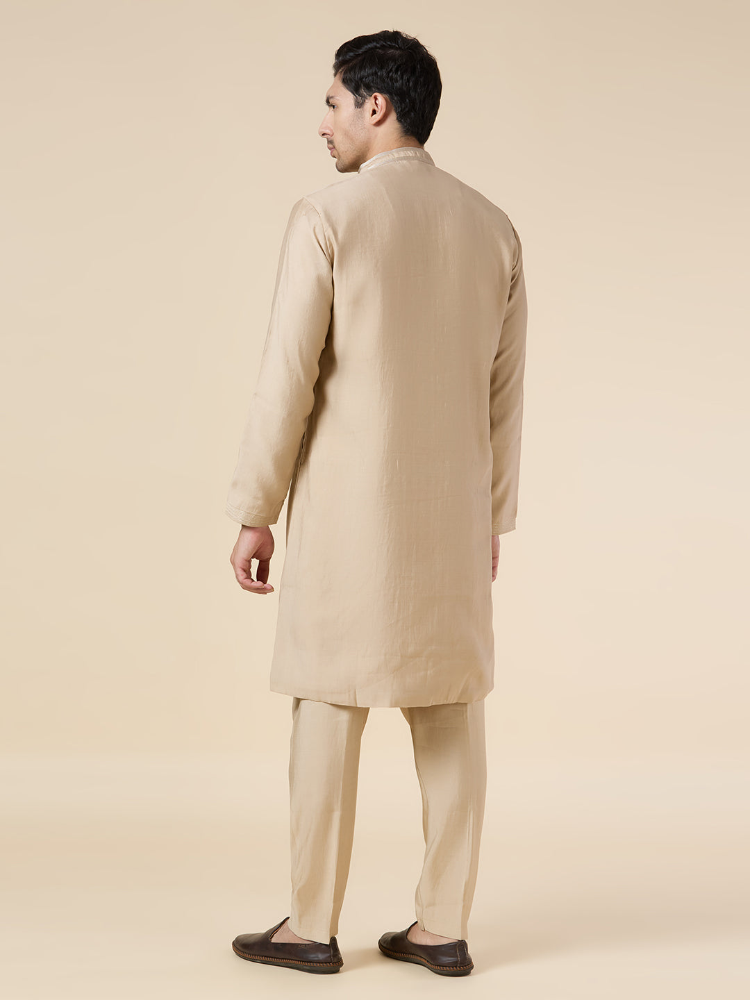 Mens Kurta Set - Roop Darshan