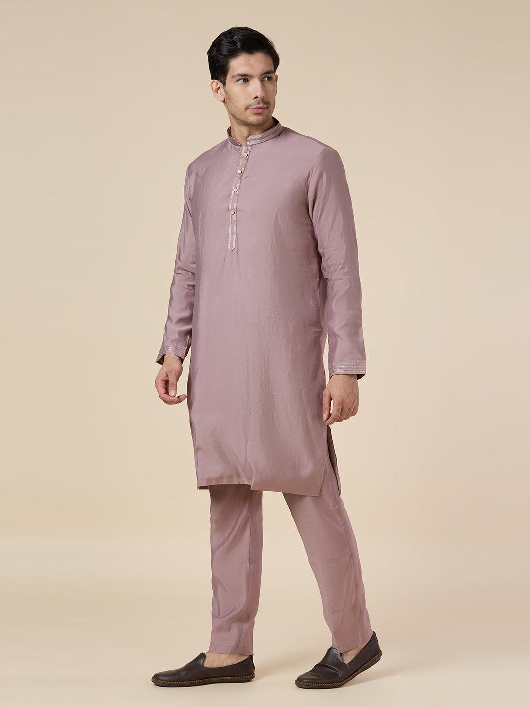 Mens Kurta Set - Roop Darshan
