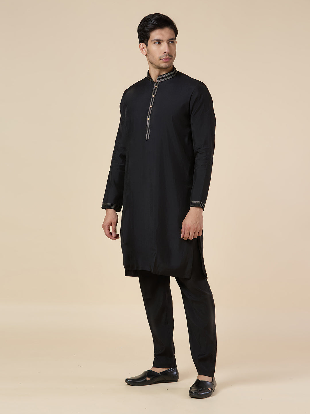 Mens Kurta Set - Roop Darshan