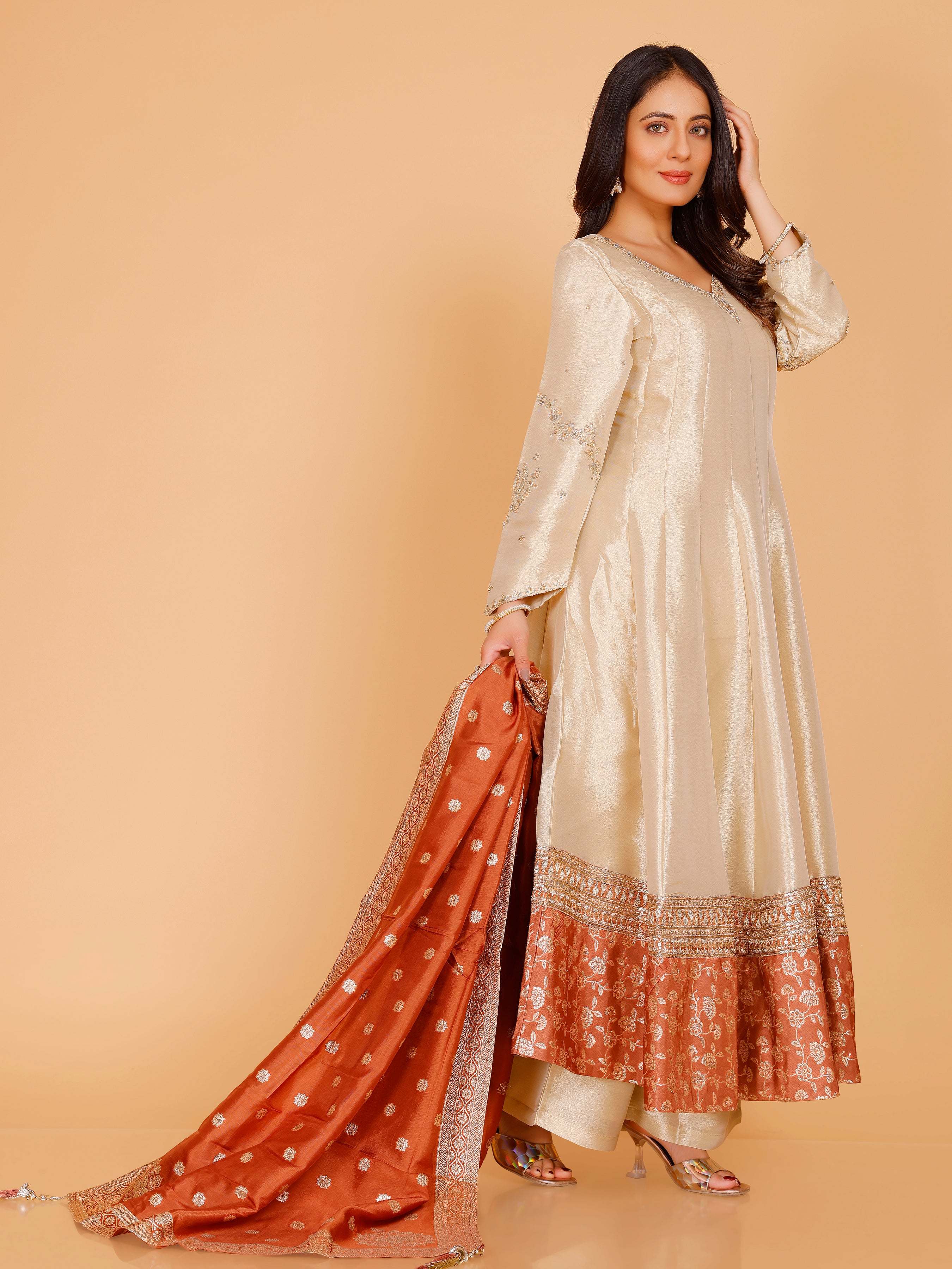 Kareena Kamiz & Pant