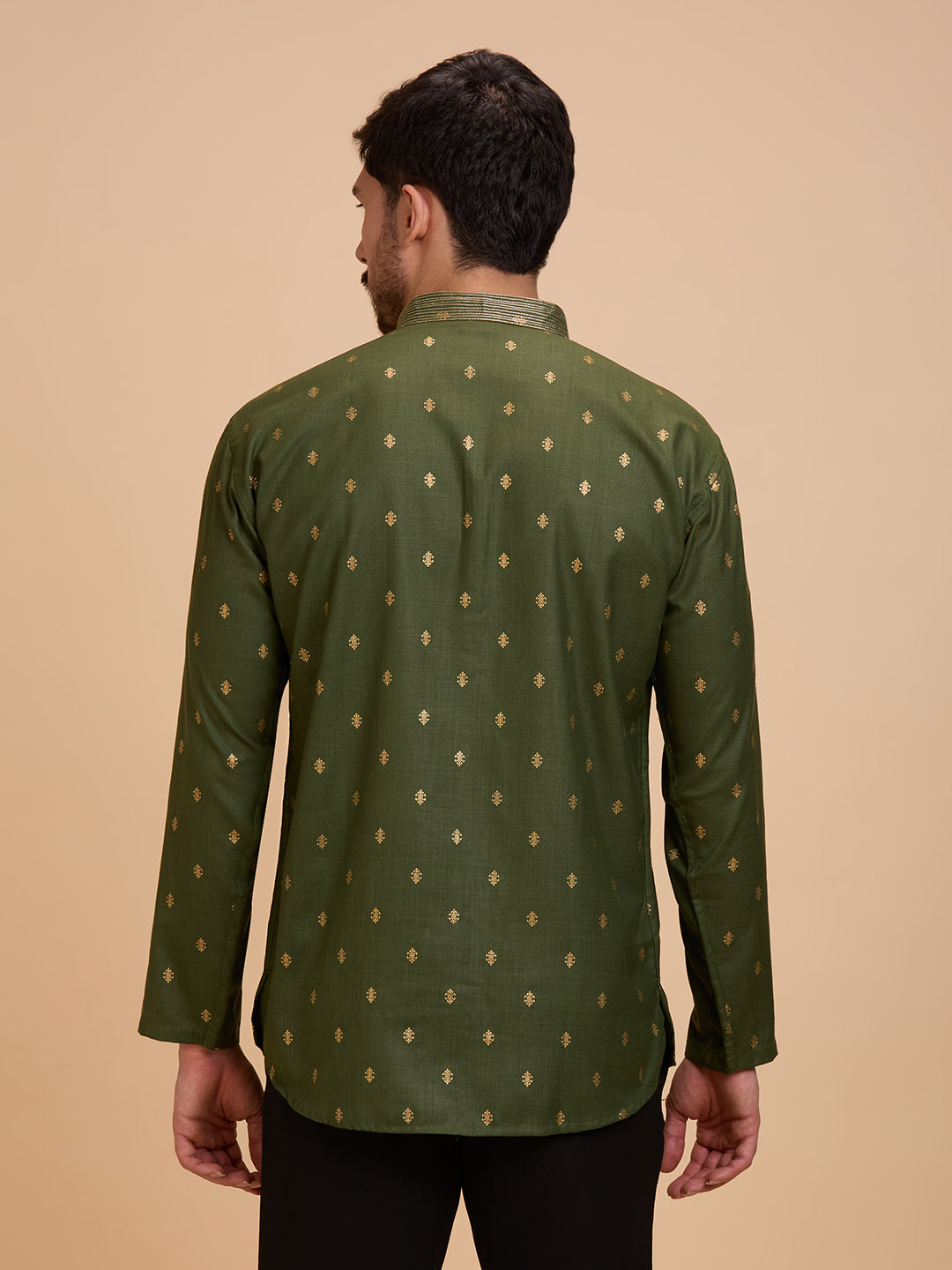 Mens Kurta - Roop Darshan