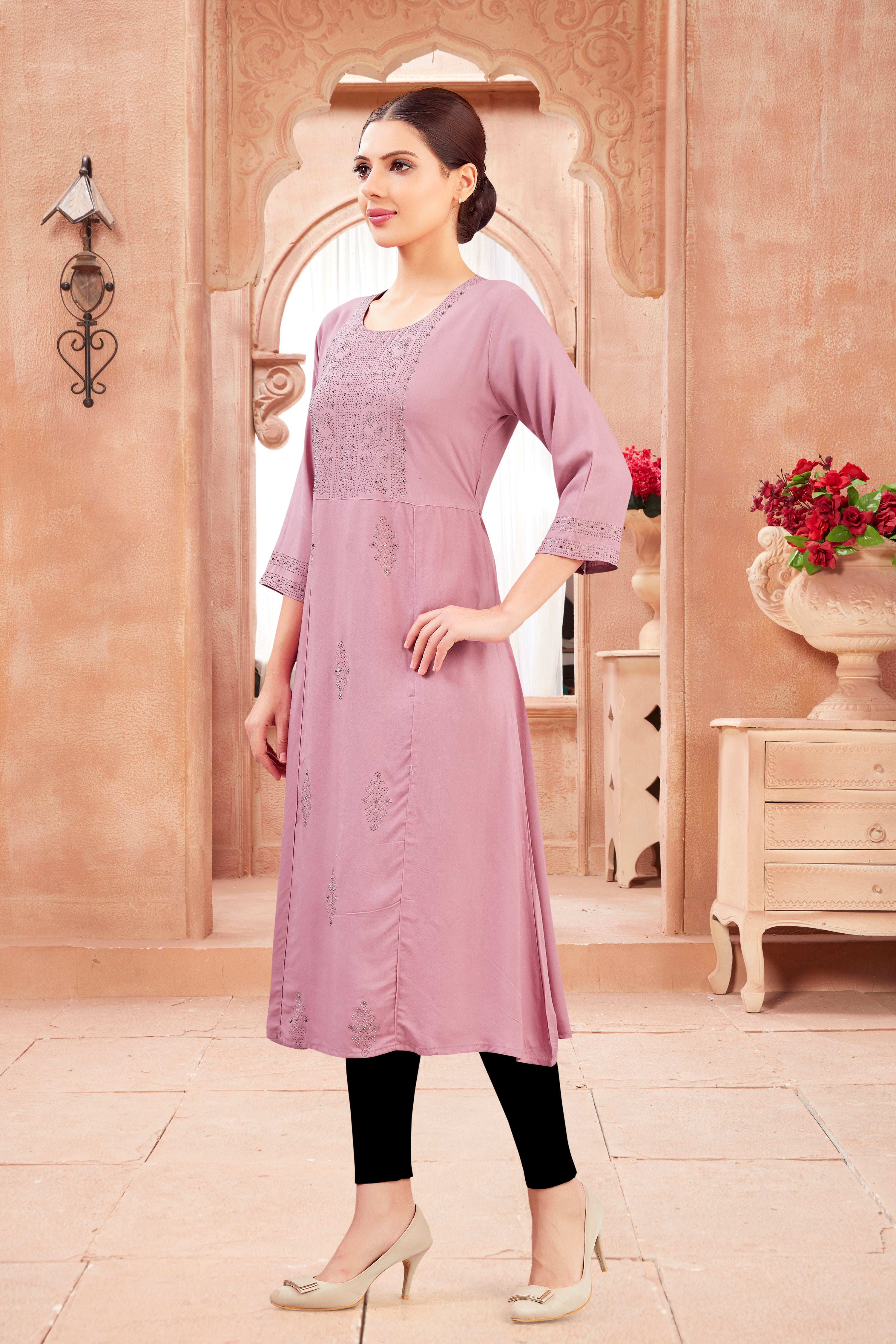 Prayali Kurti - Roop Darshan